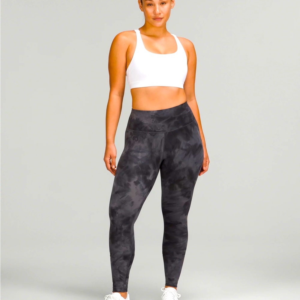 Lululemon Tie Dye (retired) size 8  28” align legging